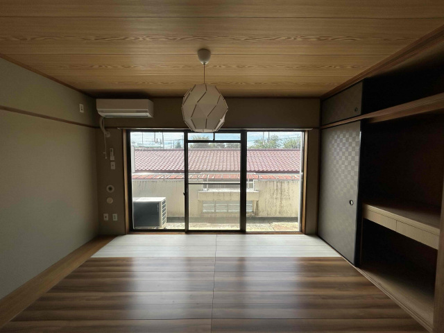 拡大してご覧になれます