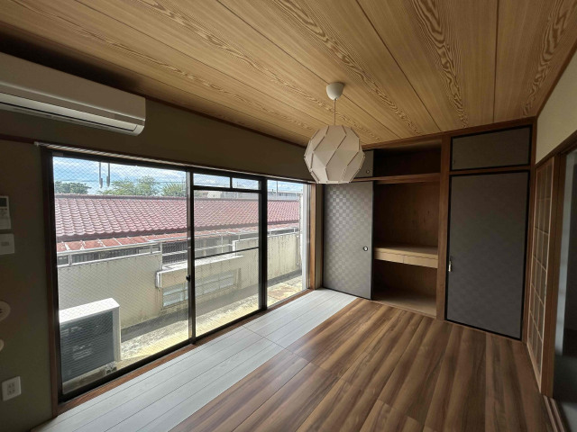 拡大してご覧になれます